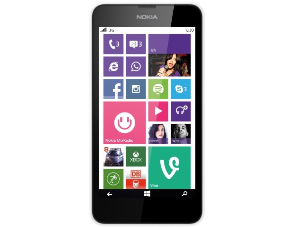 Nokia_Lumia_630_07
