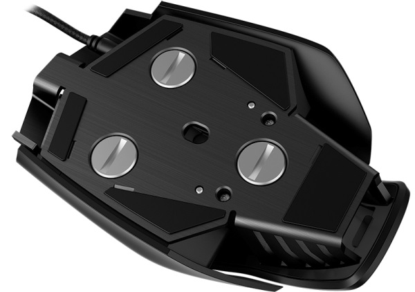 Corsair M65 RGB Gaming Mouse 03