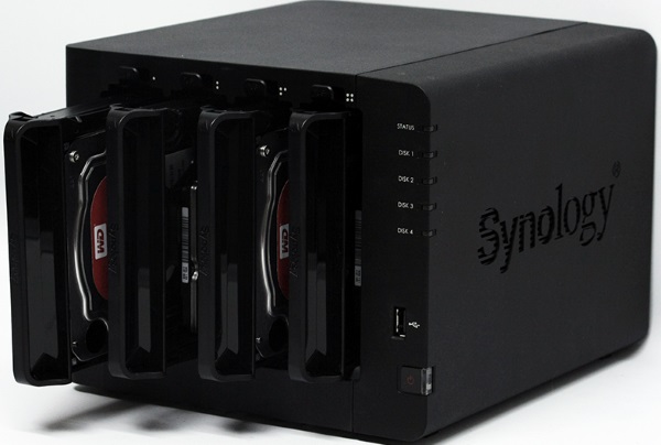Synology DiskStation DS415play 16