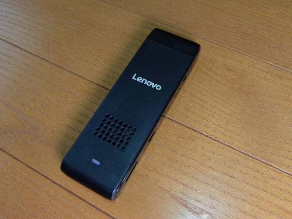 Lenovo Ideacentre Stick 300 06