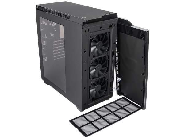 NZXT H440 Special Edition 07